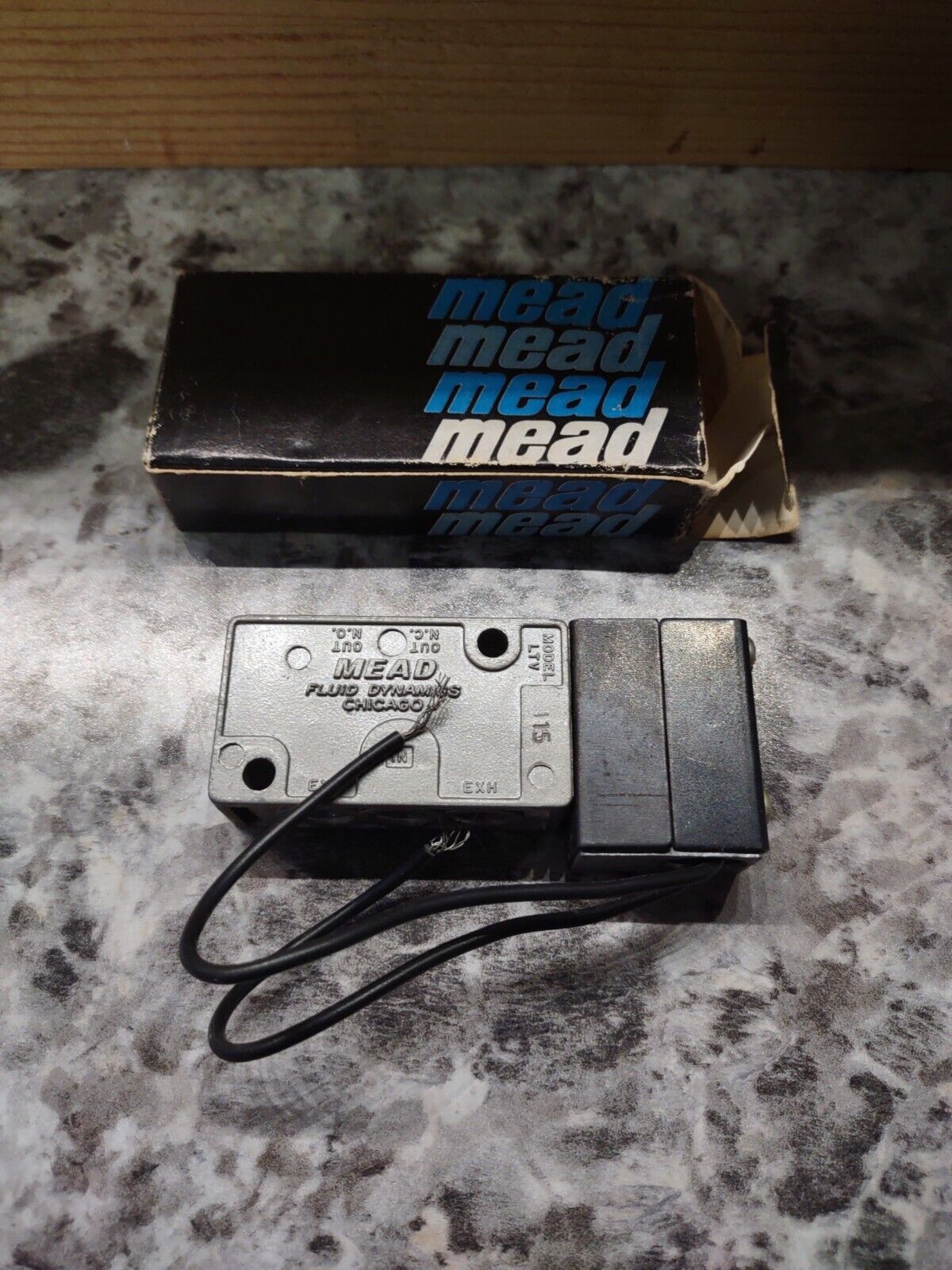 NEW Mead LTV-115 Light-Touch, Snap-Acting Single Solenoid Control Valve 120VAC