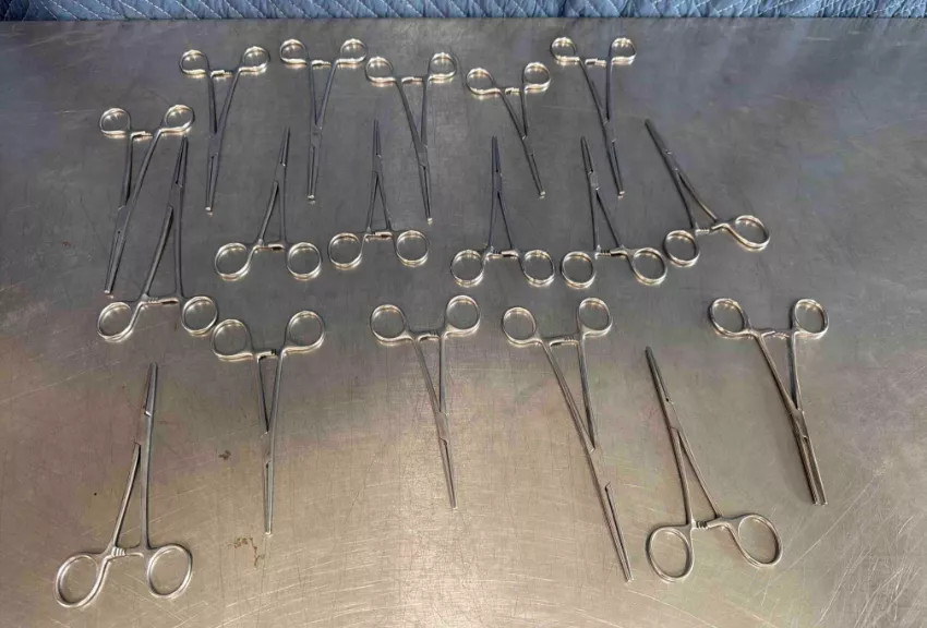 Aesculap Surgical Hemostat & Needle Holder Instrument Assortment Lot Aesculap Surgical Hemostat & Needle Holder Instrument Assortment Lot