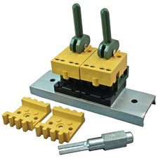 Flexco 4-inch  Alligator Fastener Installation Tool With  Staple Driver RSC187-4 picture