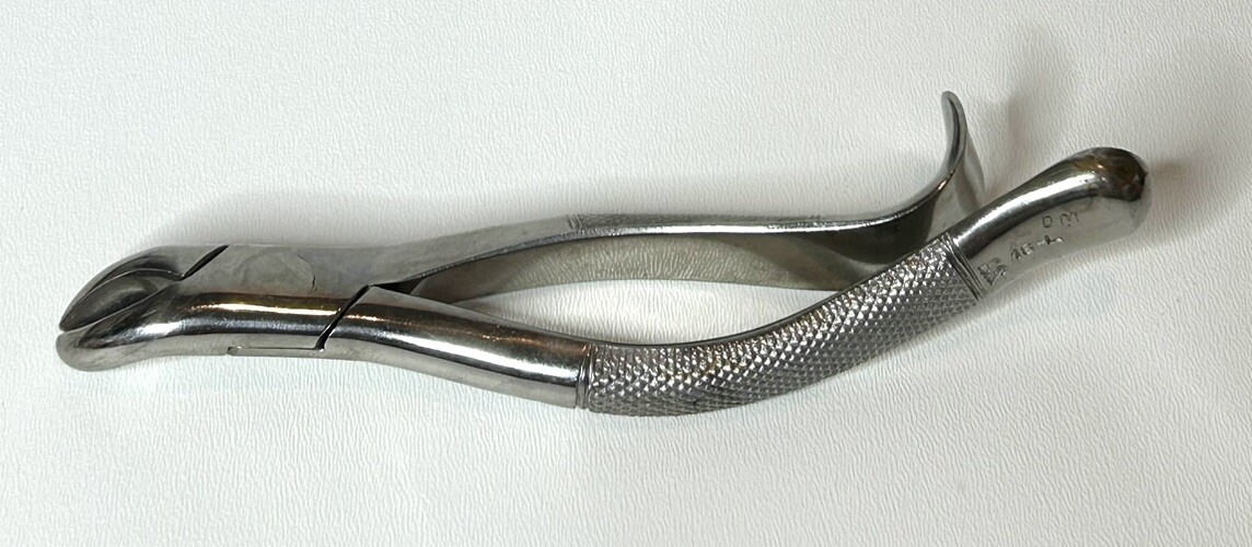 Vintage Tarno Dental Instrument Extraction Forceps Model #18-L Made in USA