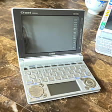 Casio EX-word XD-D7300 Handheld Japanese Electronic Dictionary, USB, Battery picture