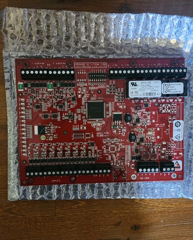 Brand New Mercury MR52-S3B Dual Reader Interface Series 3 Brand New Mercury MR52-S3B Dual Reader Interface Series 3