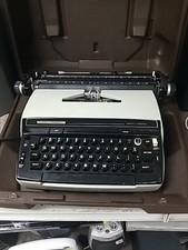 Super Correct Smith- Corona Typewriter W/case VGUC-FREE SHIPPING 🌈🌈🌈🌈😉😉😉 picture
