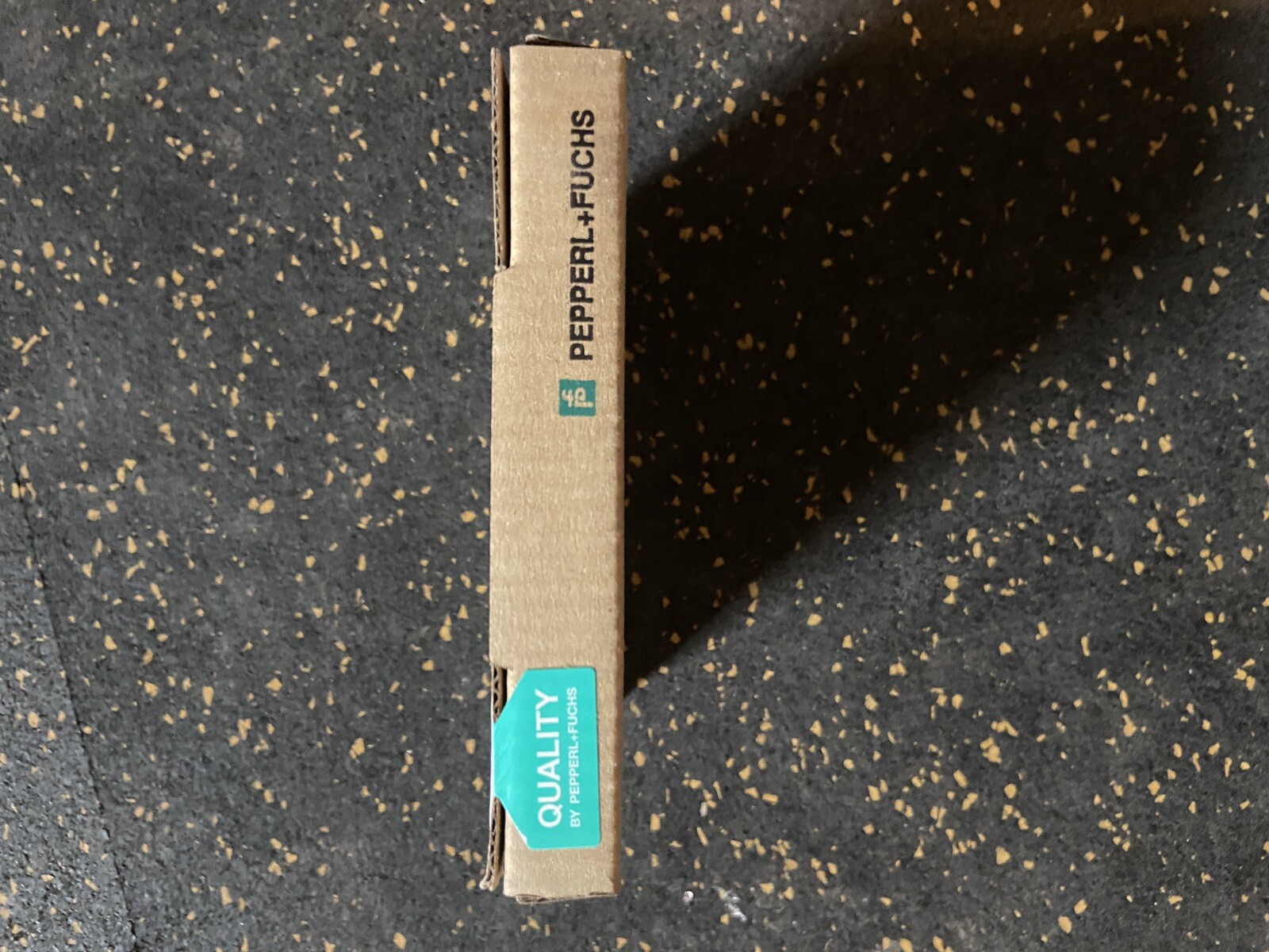 Pepperl+Fuchs Z779.H.F Two Channel Zener Barrier with replaceable fuses. Pepperl+Fuchs Z779.H.F Two Channel Zener Barrier with replaceable fuses.