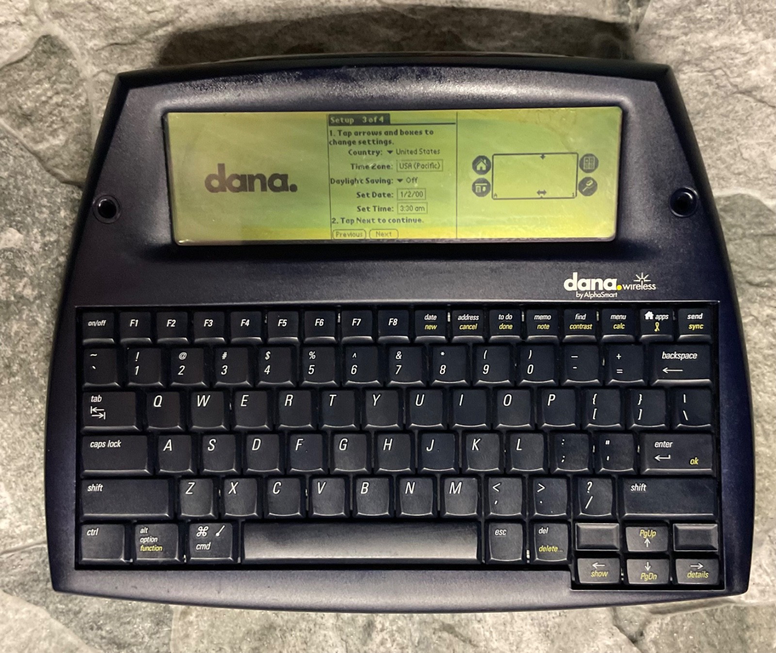 AlphaSmart DANA Word Processor Generic Stylus AS-IS PARTS ONLY - POWERS ON AlphaSmart DANA Word Processor Generic Stylus AS-IS PARTS ONLY - POWERS ON