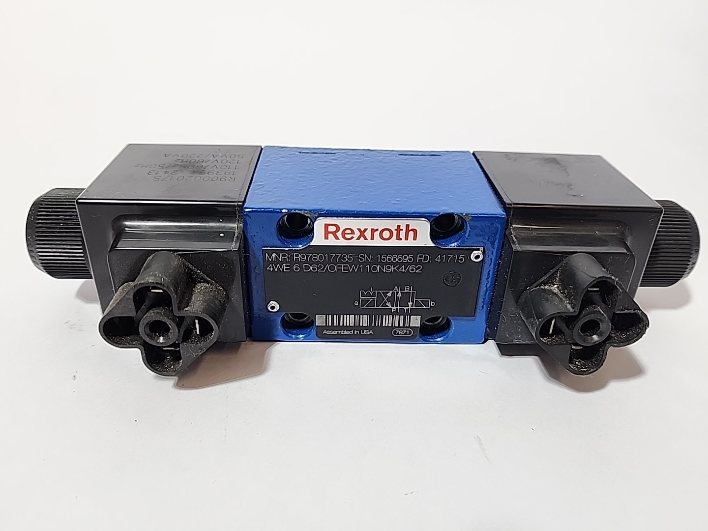Rexroth R978017735, 4WE 6 D62/OFEW110N9K4/62 Directional Control Valve Rexroth R978017735, 4WE 6 D62/OFEW110N9K4/62 Directional Control Valve