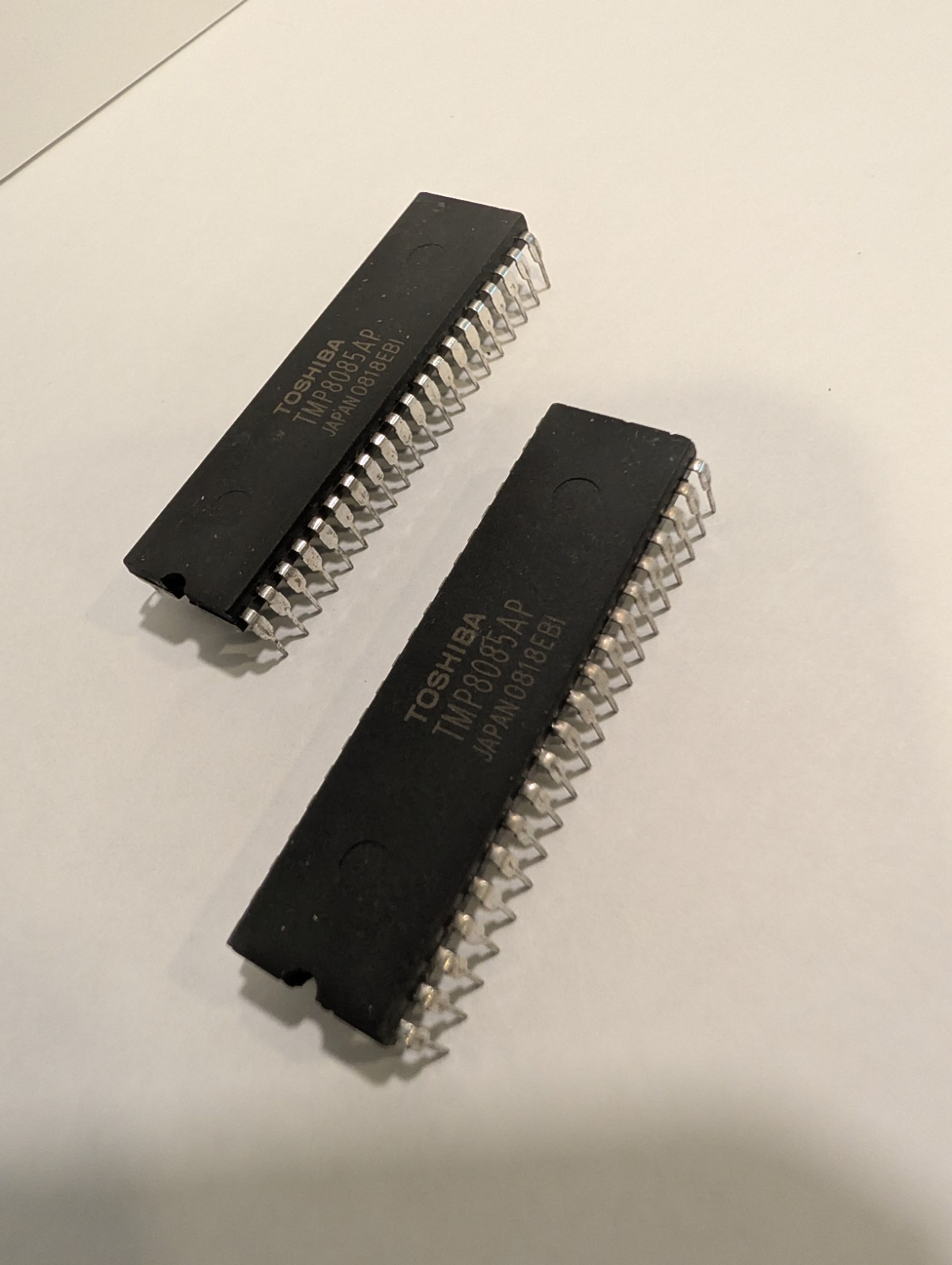 Lot of 20 - Vintage NOS Toshiba TMP8085AP 8-Bit Microprocessor 8085 MPU DIP-40 I Lot of 20 - Vintage NOS Toshiba TMP8085AP 8-Bit Microprocessor 8085 MPU DIP-40 I