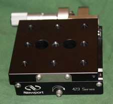 Newport 423 Linear Stage with Small Micrometer, have 4 picture