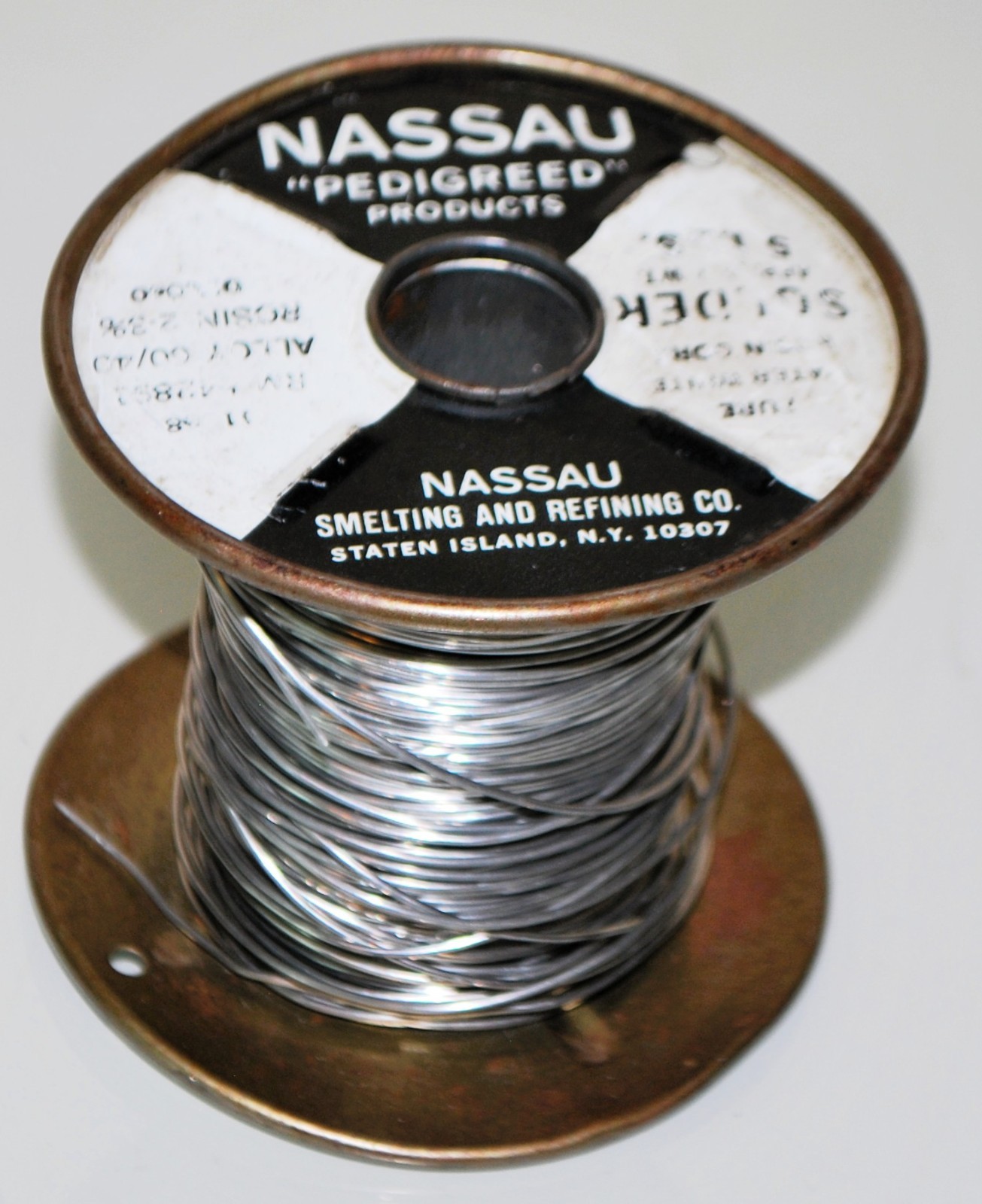 vintage Nassau Rosin Core Solder Spool - 1 lb 11 Oz for Western Electric vintage Nassau Rosin Core Solder Spool - 1 lb 11 Oz for Western Electric
