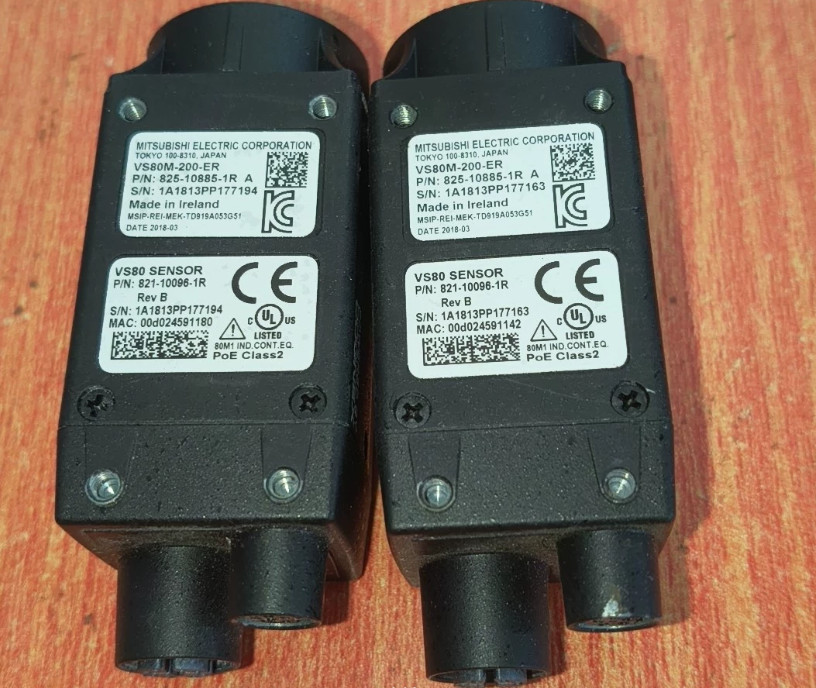 1PCS MITSUBISHI VS80M-200-ER Industrial Vision Sensor 1PCS MITSUBISHI VS80M-200-ER Industrial Vision Sensor