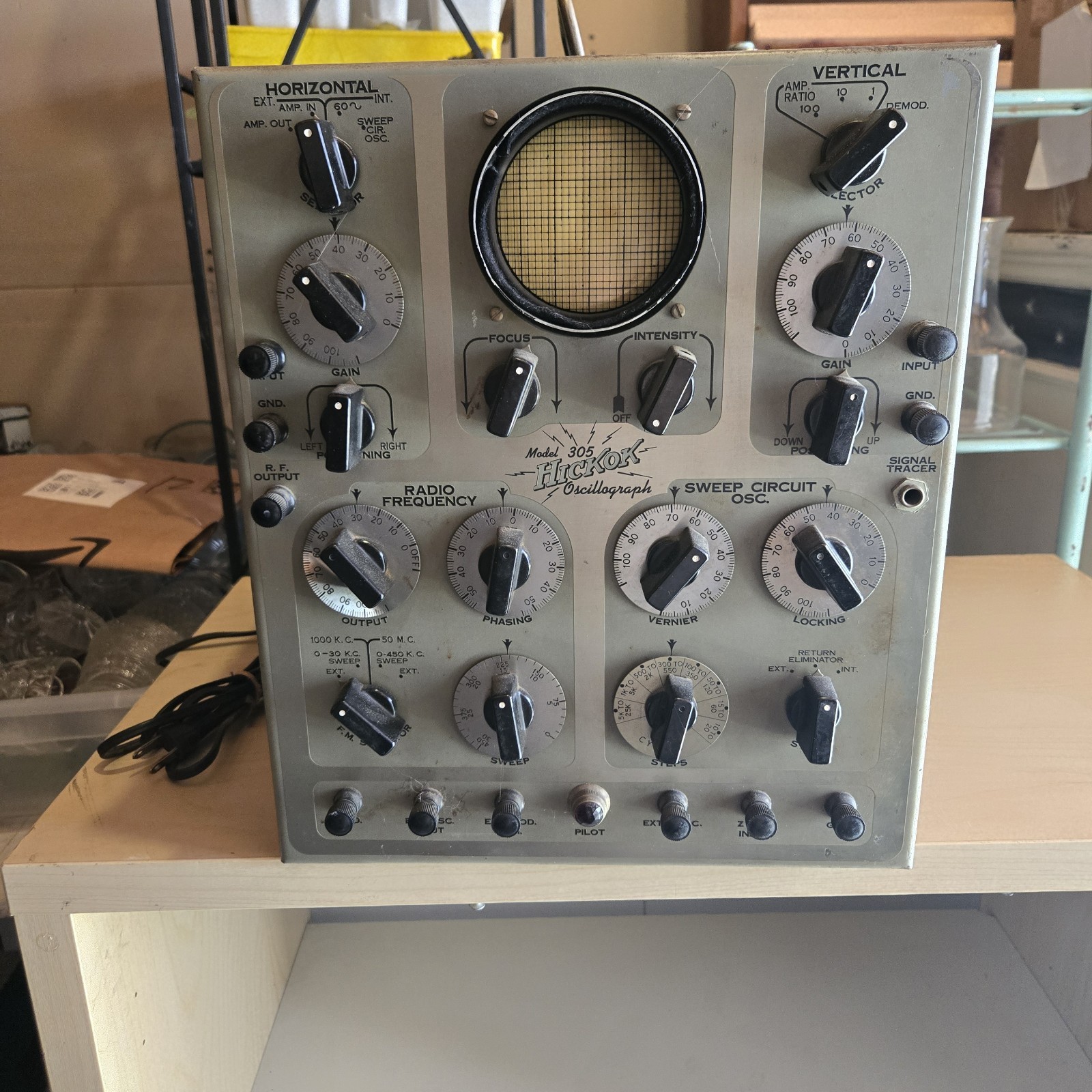 Vintage Hickok Oscillograph 305 Not Tested As Is Vintage Hickok Oscillograph 305 Not Tested As Is