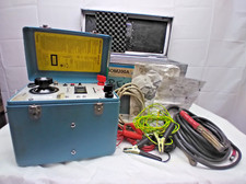 Megger (Programma) MOM200A Micro Ohmmeter, 200A, w/ Case and Leads. picture