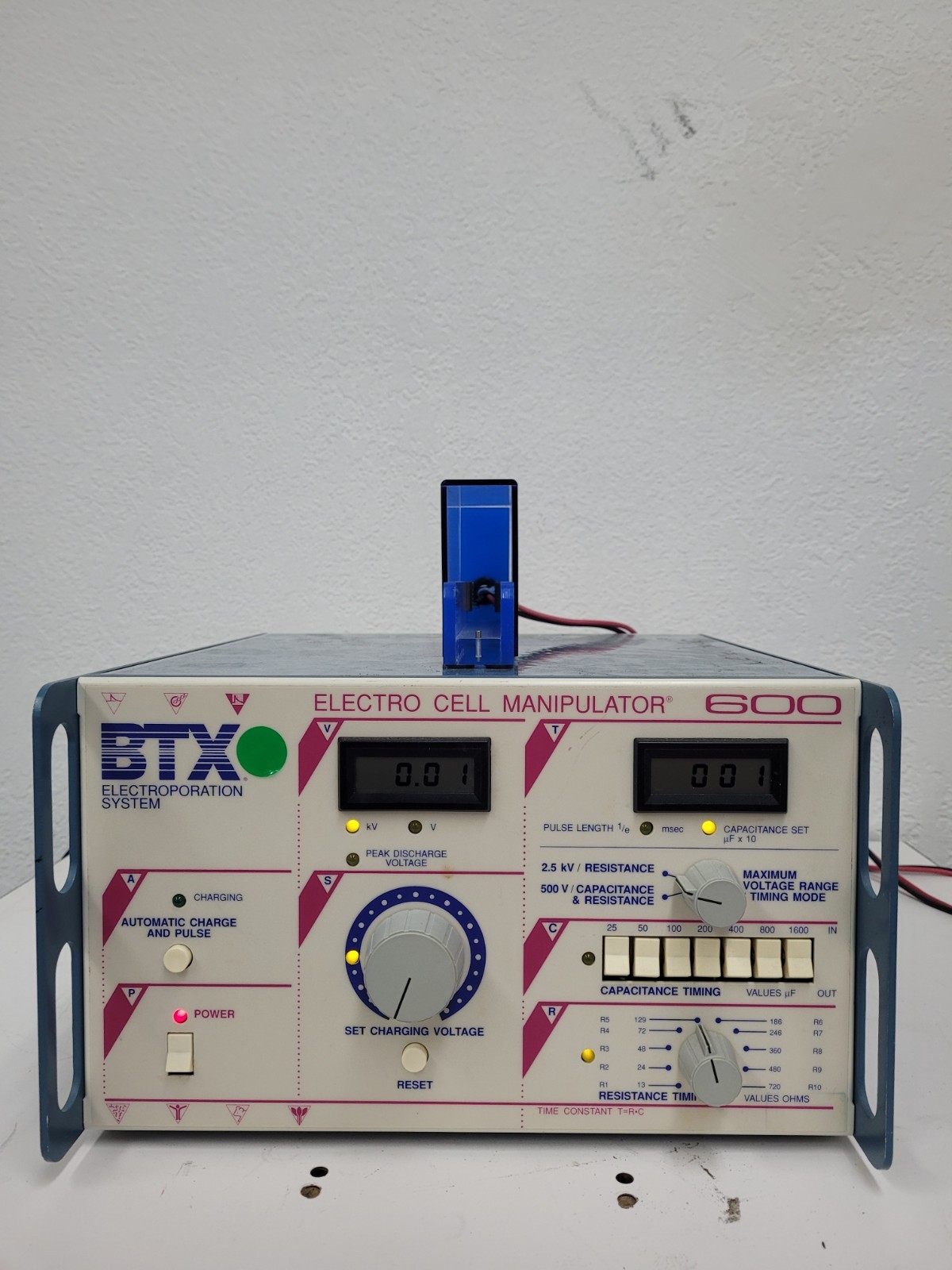 BTX Electroporation System Electro Cell Manipulator 600 EGM-600