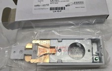 New ConTech Lighting LA-10-P Single Circuit Live End Feed White Finish Leviton   picture
