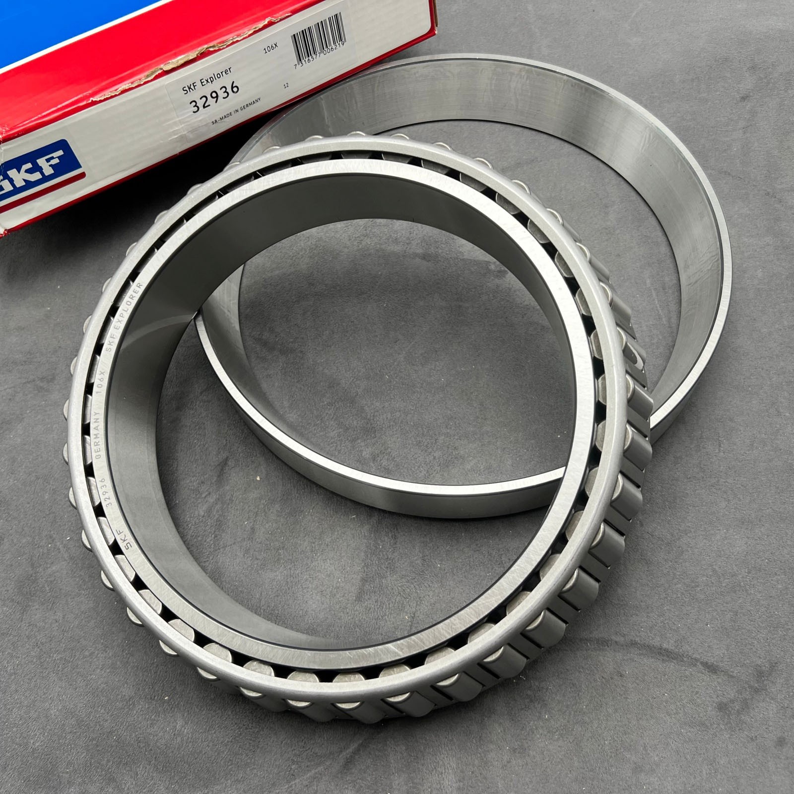 New 1PCS Tapered Roller Bearing for SKF 32936 BEARING 32936