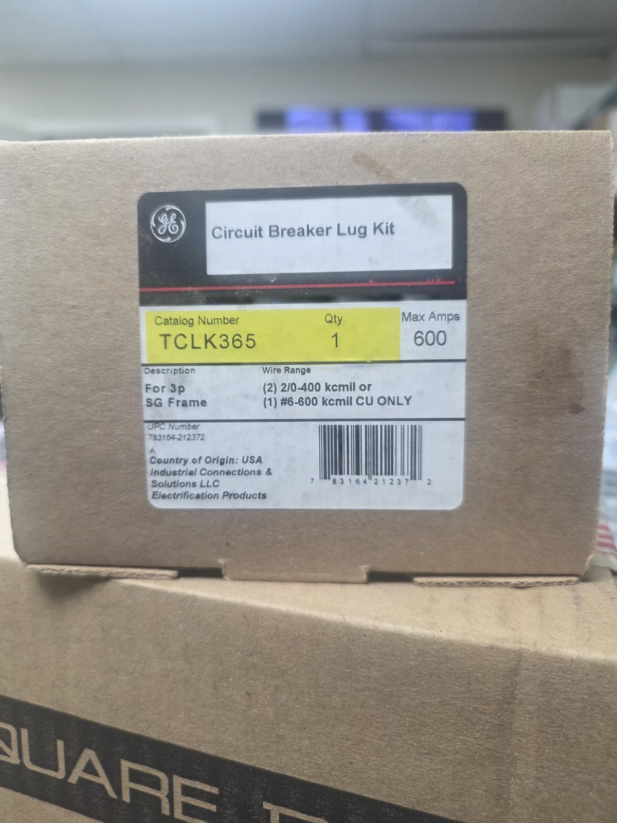 TCLK365 GE NEW IN BOXES CIRCUIT BREAKER LUG KIT (67 AVAILABLE) TCLK365 GE NEW IN BOXES CIRCUIT BREAKER LUG KIT (67 AVAILABLE)