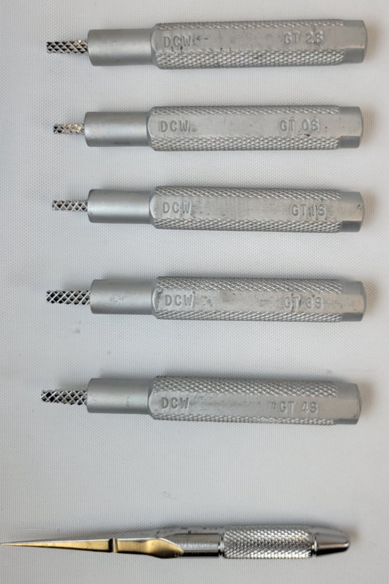Set of 5 DCW Swanson Finger & Toe Joint Rasps Orthopedic Sizers w/ Broach Set of 5 DCW Swanson Finger & Toe Joint Rasps Orthopedic Sizers w/ Broach