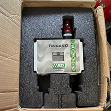 MSA Trigard Multi-Gas Monitor w/ Red Alarm Beacon & UltimaX Bracket 10047562 picture