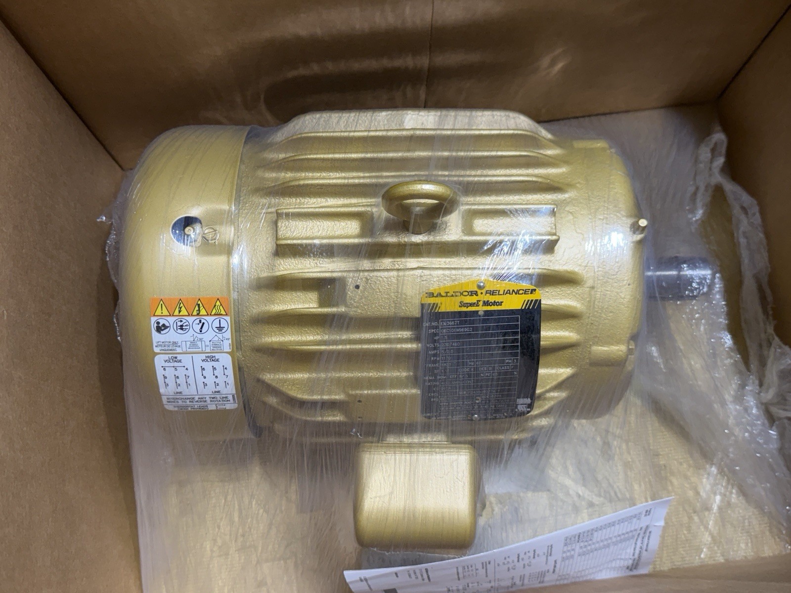 NEW BALDOR 1 1/2 HP SUPER E MOTOR /EM3667T 208-230/460 VOLT 1170 RPM 182T FRAME NEW BALDOR 1 1/2 HP SUPER E MOTOR /EM3667T 208-230/460 VOLT 1170 RPM 182T FRAME