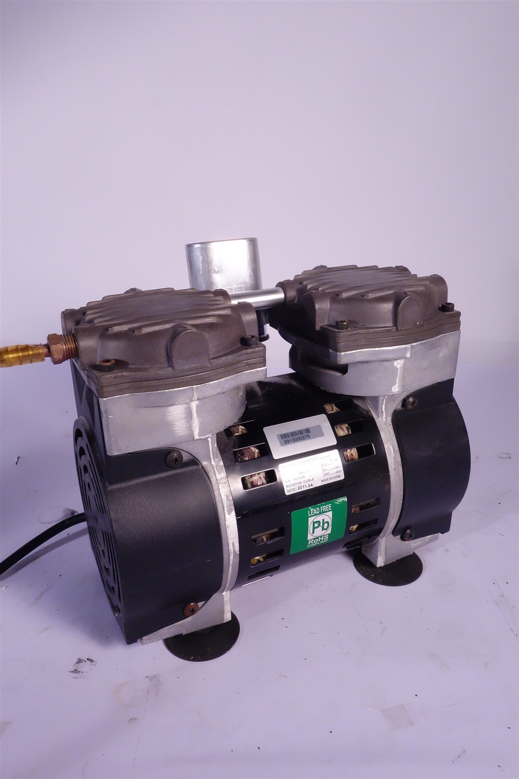 Whip Mix vacuum Pump for porcelain oven 95015 Whip Mix vacuum Pump for porcelain oven 95015