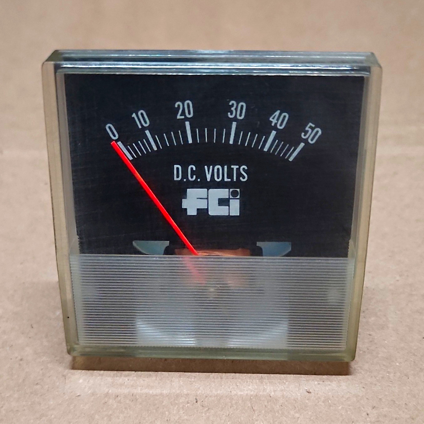 FCI DC Volts Analog Panel Meter Voltage Gauge 0-50V Model/MPN 0-50 DC VOLTS FCI DC Volts Analog Panel Meter Voltage Gauge 0-50V Model/MPN 0-50 DC VOLTS