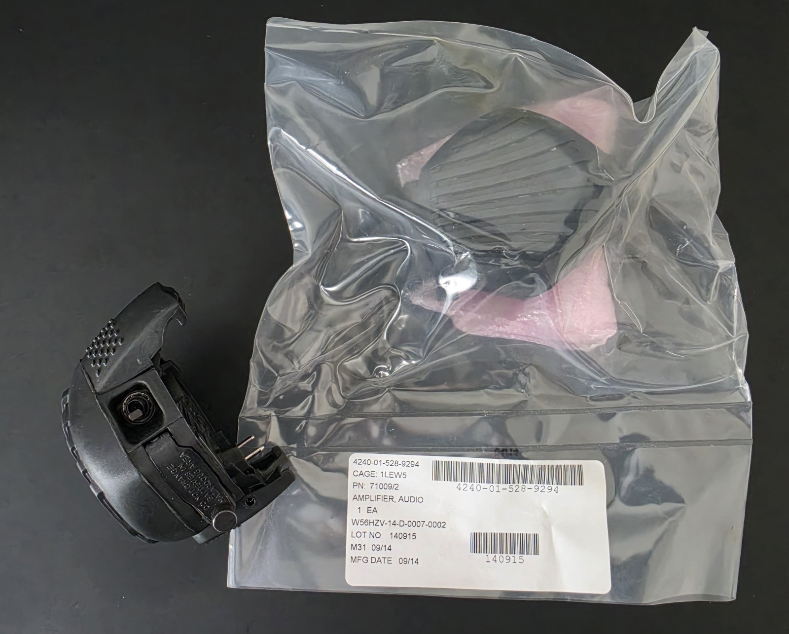 Avon VPU Audio Amplifier 71009/2 for Avon FM50 / C50 Respirator Gas Masks Avon VPU Audio Amplifier 71009/2 for Avon FM50 / C50 Respirator Gas Masks
