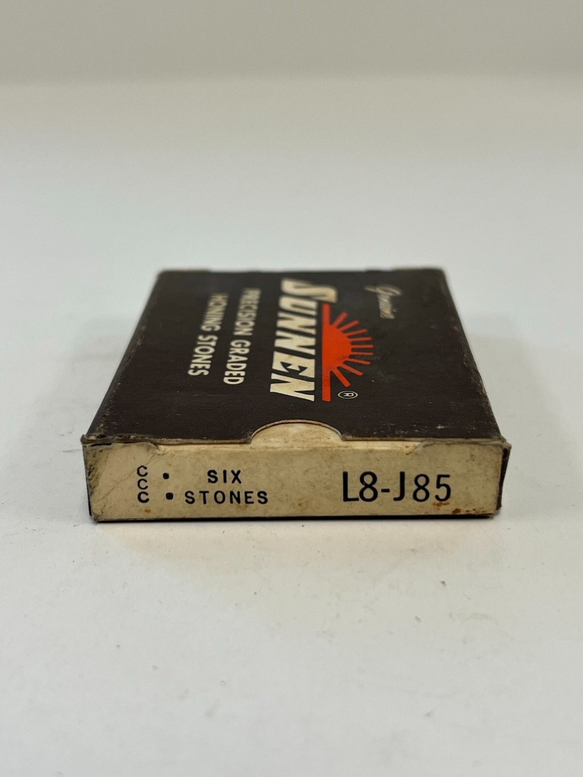 Sunnen L8-J85 Honing Stone - Box of 6 Sunnen L8-J85 Honing Stone - Box of 6