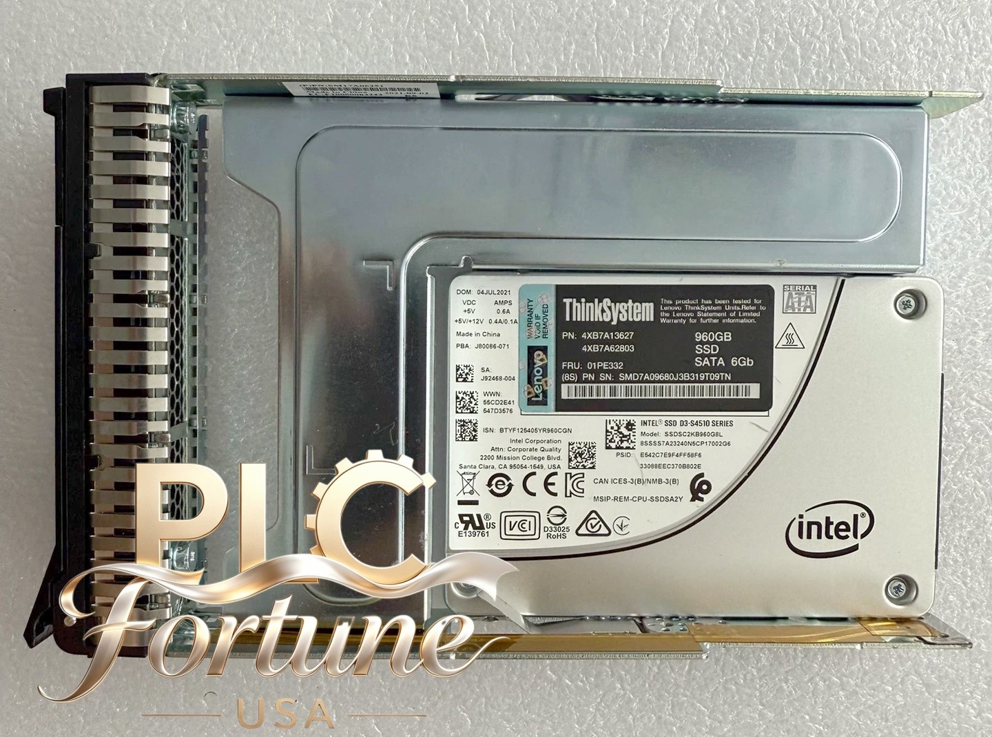 New Lenovo 01PE332 4XB7A13627 ThinkSystem 3.5" 960GB Mixed SATA 6Gb HS SSD