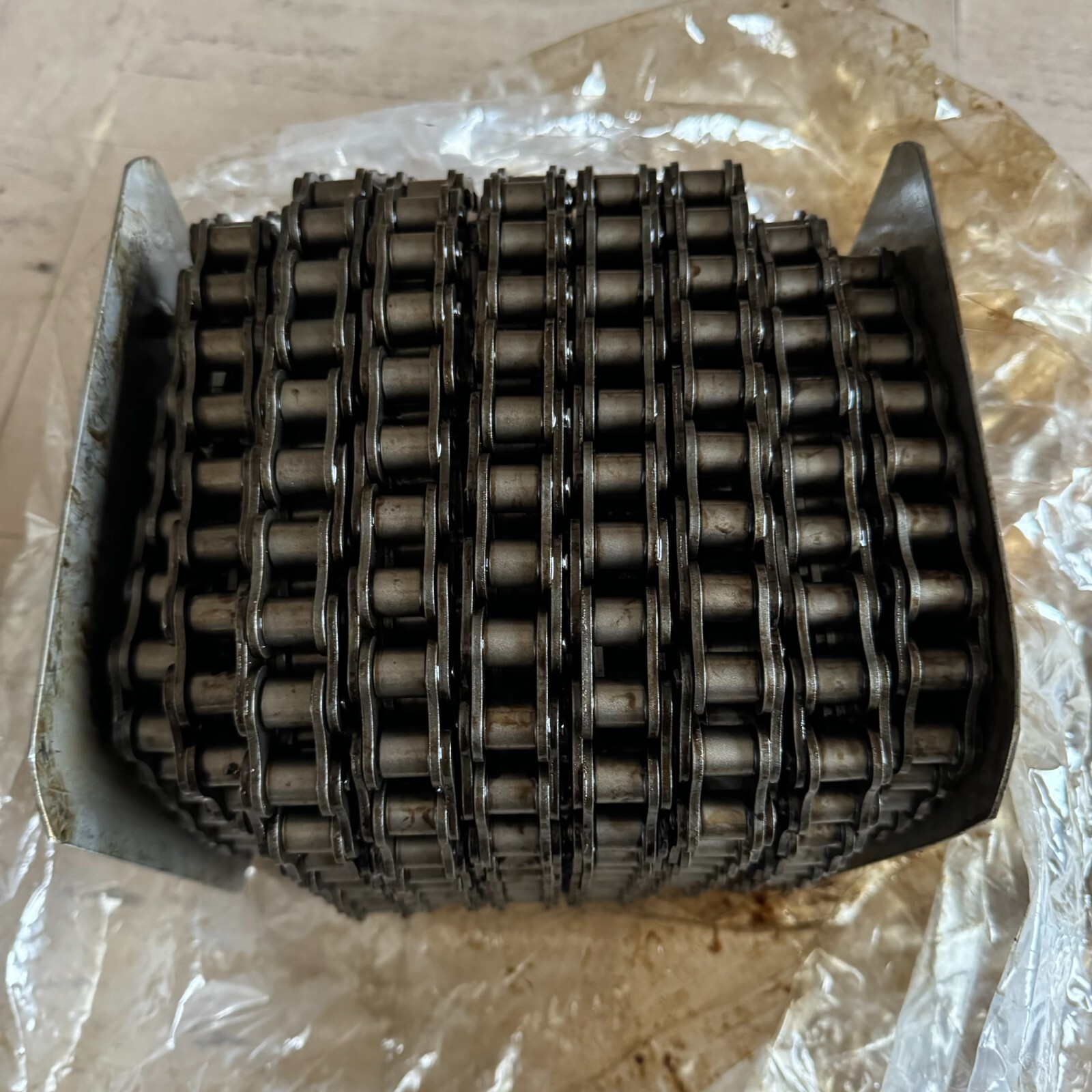 HKK/Maxco chain #60 36+ feet with 5 master links HKK/Maxco chain #60 36+ feet with 5 master links