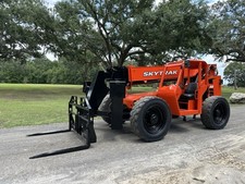 2016 JLG SKYTRAK 10054 TELEHANDLER - 10K LIFT CAPACITY - OUTRIGGERS - 55FT REACH picture