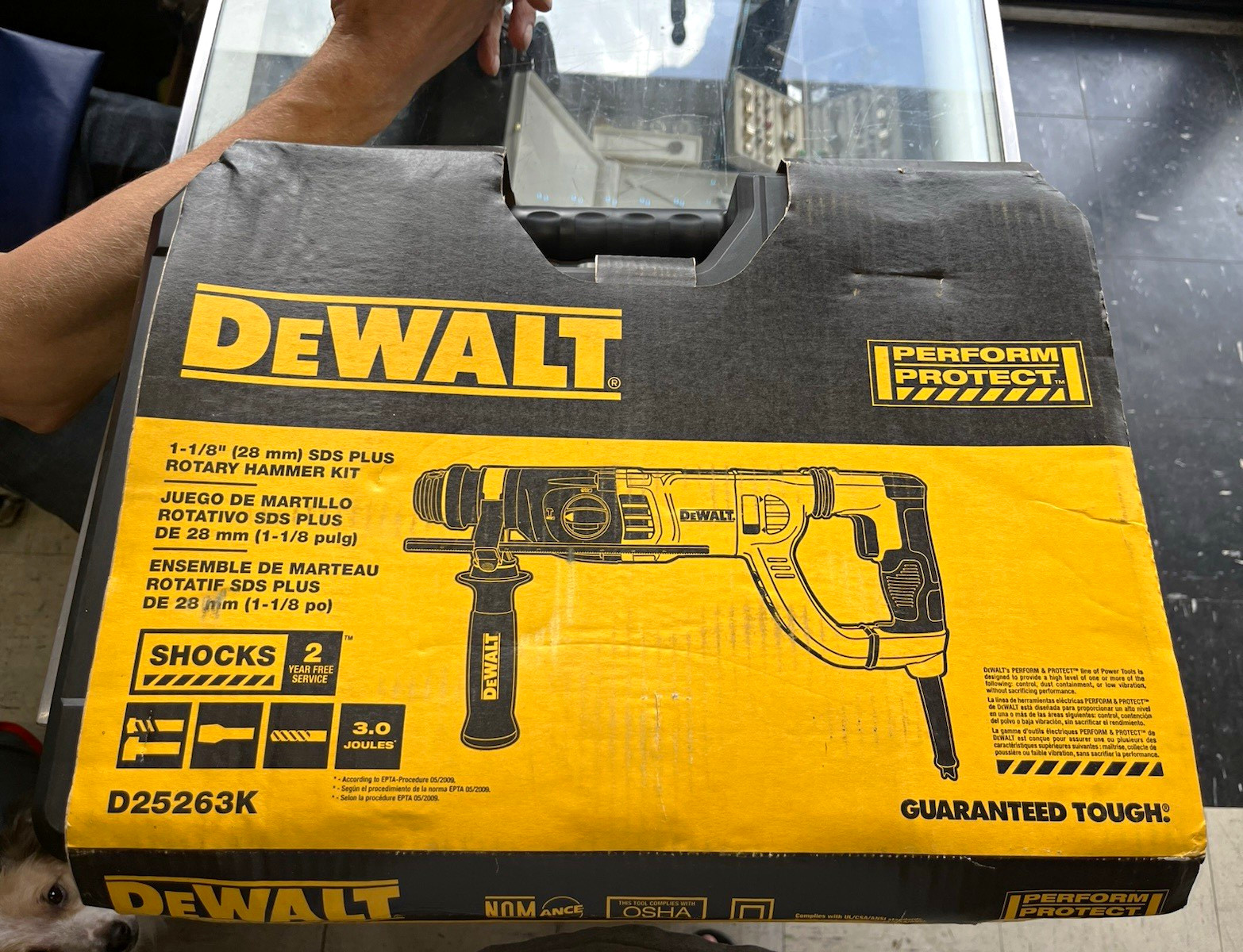 DEWALT D25263K 1-1/8 in (28mm) SDS Plus Rotary Hammer Drill Kit
