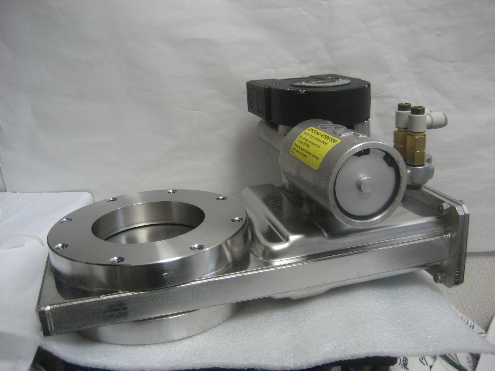 VAT 14040-JE44-0004 GATE VALVE Series14 VAT 14040-JE44-0004 GATE VALVE Series14