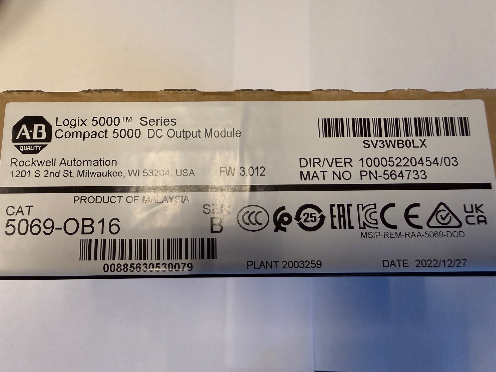 New Allen-Bradley 5069-OB16 Compact 5000 16 DC Output Module