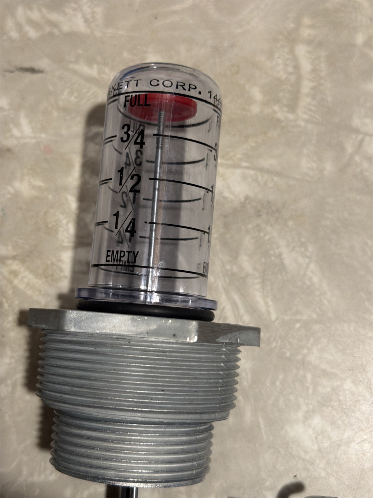 OEM RW Beckett Oil Tank Gauge Vial for Inside and Outside Oil Tanks OEM RW Beckett Oil Tank Gauge Vial for Inside and Outside Oil Tanks