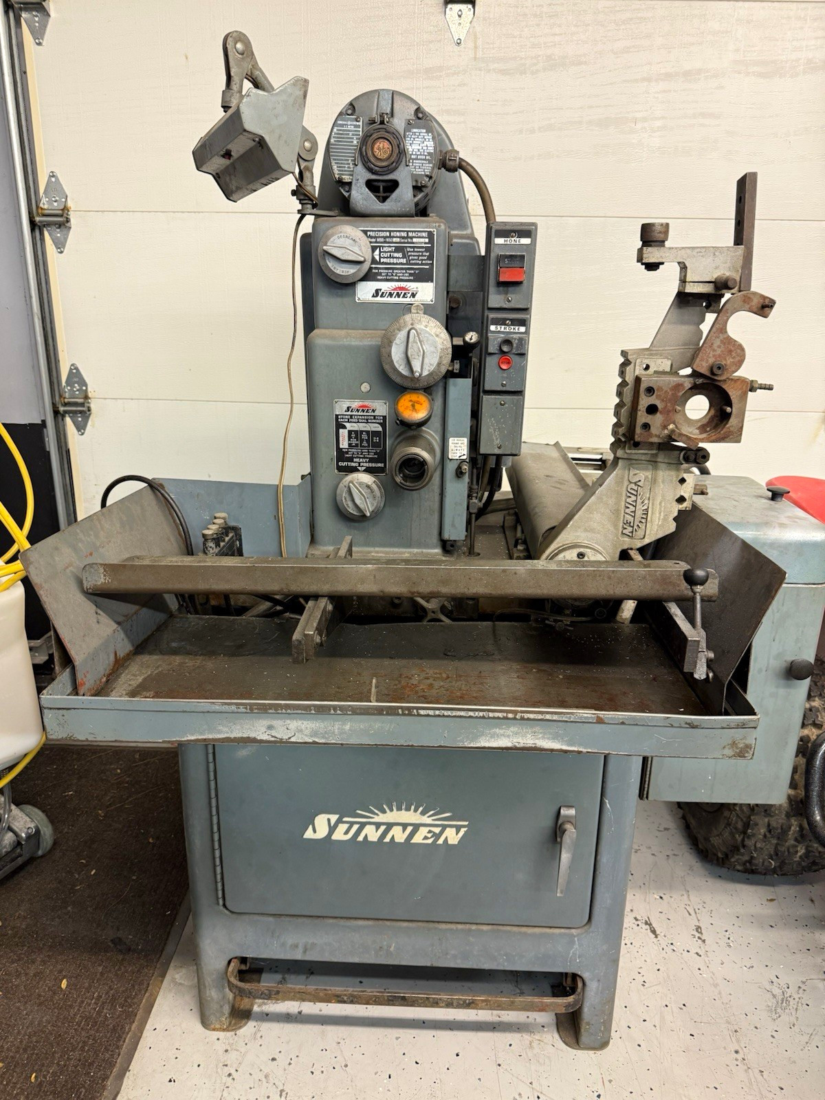 Sunnen MBB-1650-MS Precision Honing Machine Manual 220V