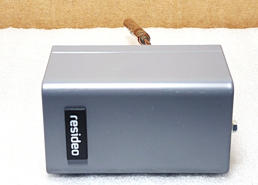 Honeywell Resideo L4080 B 1352 High Limit Immersion Aquastat