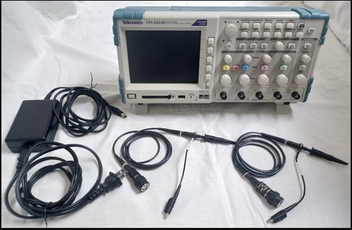 Tektronix TPS 2024B, 4 Channel Digital Oscilloscope – 200 MHz, 2 GS/s, Isolated Tektronix TPS 2024B, 4 Channel Digital Oscilloscope – 200 MHz, 2 GS/s, Isolated