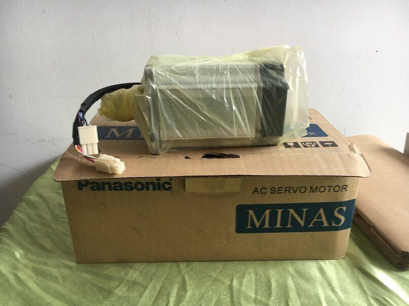 1PC Panasonic MHMD022P1C AC Servo Motor New In Box Expedited Shipping //