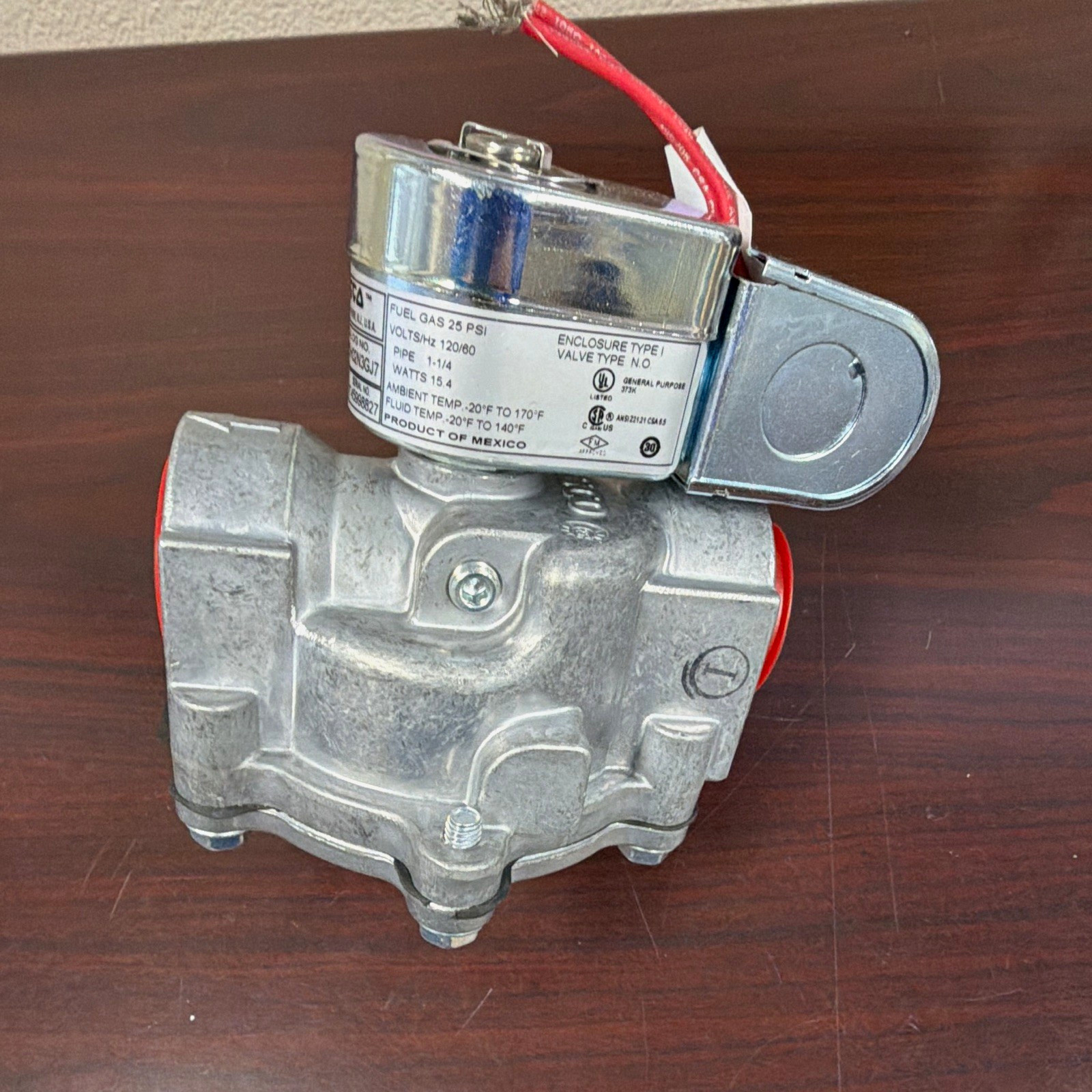 ASCO Solenoid Gas Valve, Metal Body, 1-1/4 Pipe Size, Model/MPN S262SH02N3GJ7
