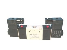 AUTOMATION DIRECT AVS-3322-24D / AVS332224D (NEW IN BOX) picture