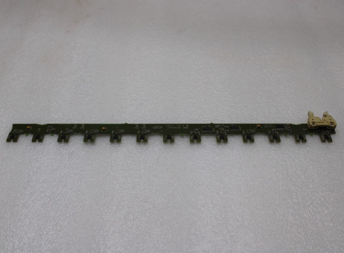 HP E8401-66504 PCB BOARD (MIDDLE) for AGILENT E8404A HP E8401-66504 PCB BOARD (MIDDLE) for AGILENT E8404A