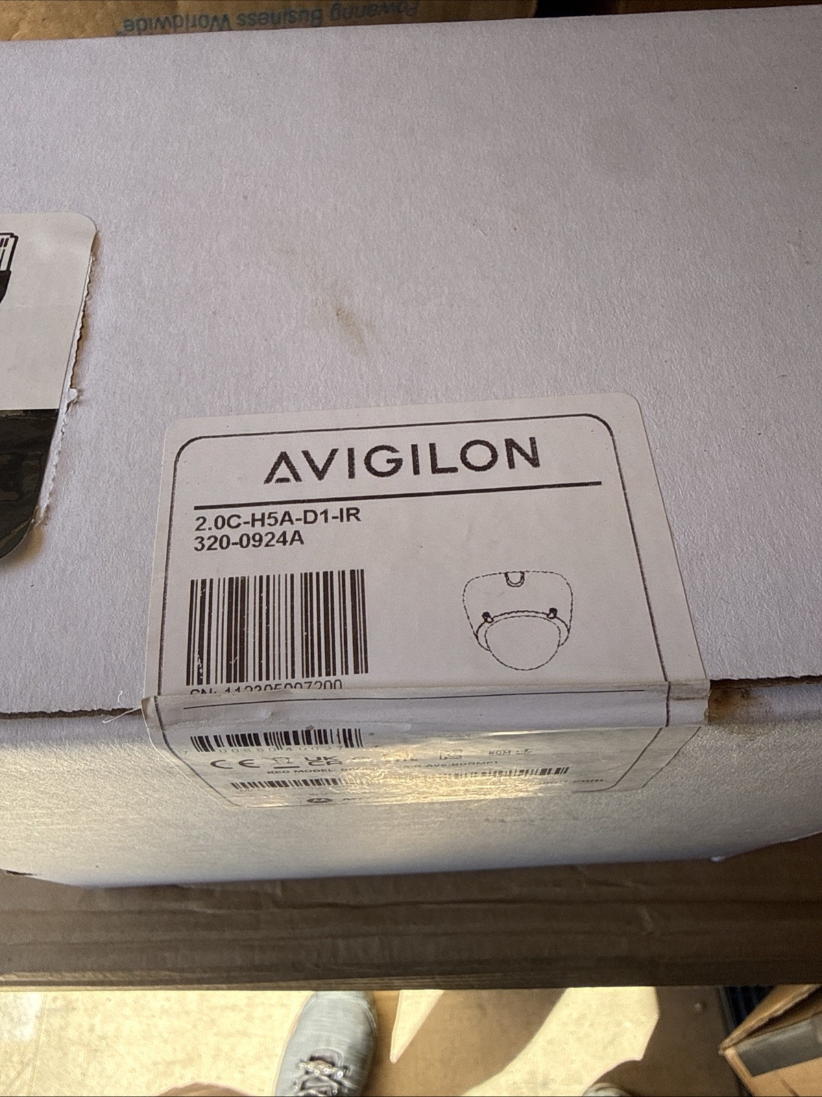 Avigilon 2.0C-H5A-D1-IR 320-0924A Avigilon 2.0C-H5A-D1-IR 320-0924A