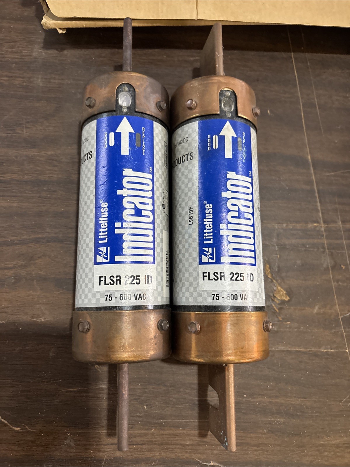 Littelfuse FLSR225ID 225A D-Type Cartridge Electrical Fuses NOS LOT of 2 Littelfuse FLSR225ID 225A D-Type Cartridge Electrical Fuses NOS LOT of 2