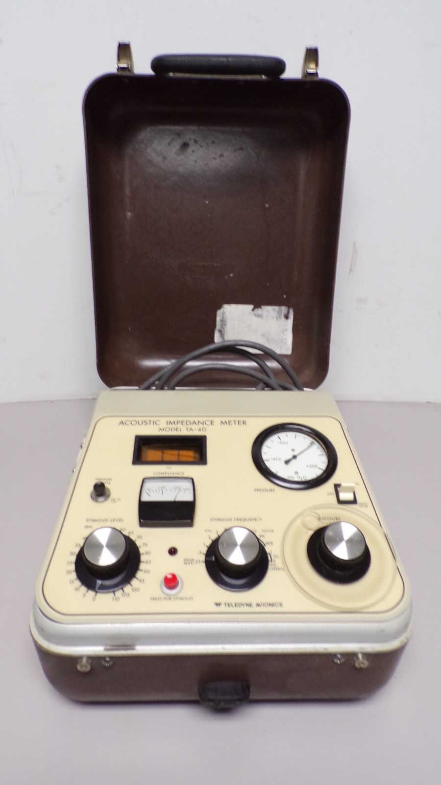 Teledyne Avionics Acoustic Impedance Meter Model TA-4D Powers On