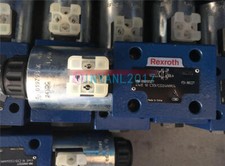 1PC Rexroth Solenoid valve 4WE10C33/CG24N9K4 R900593277 picture
