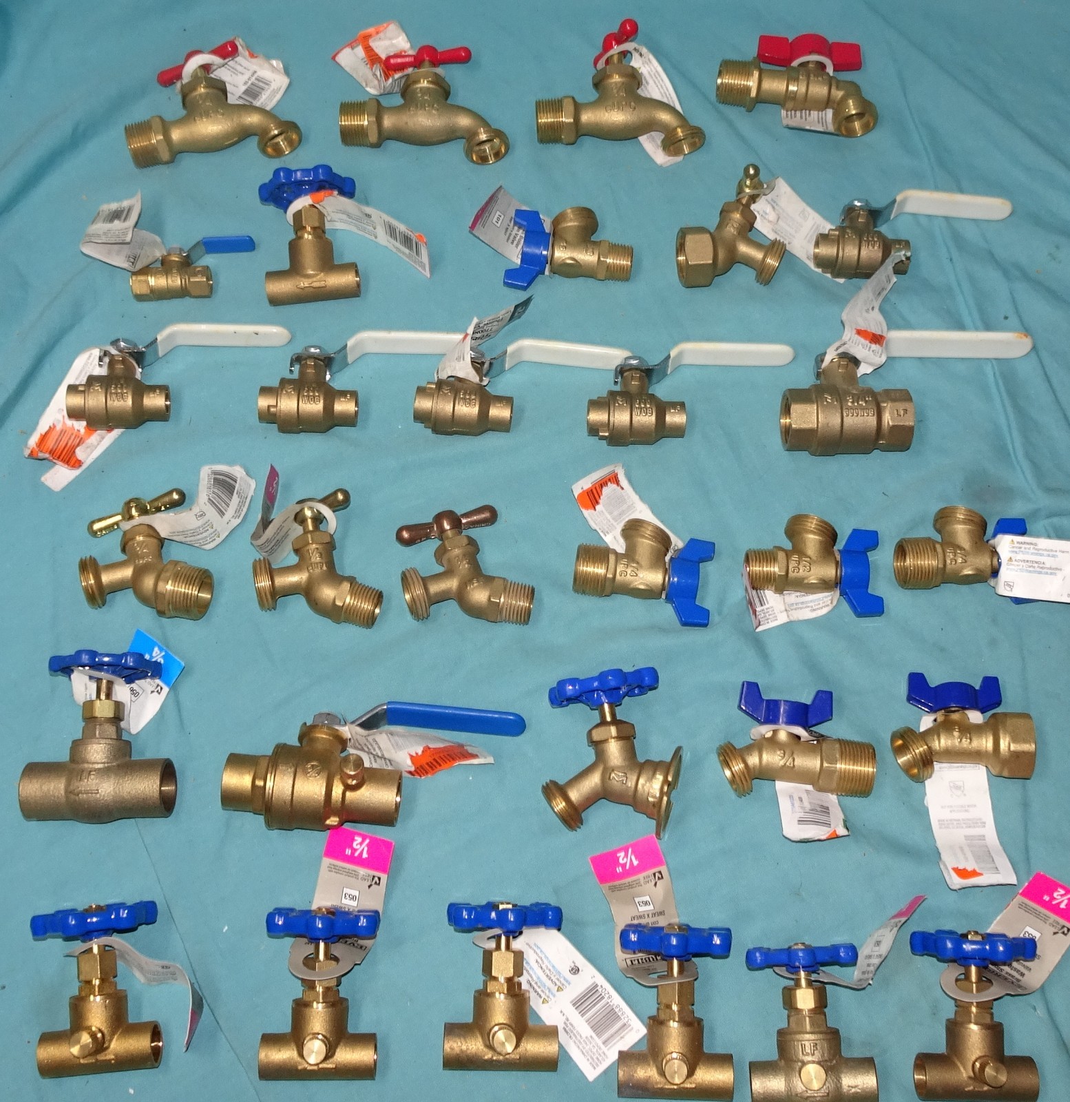 = Mixed Lot of 30 = brass drain ball Valves bibb EVERBILT STREAMLINE PROLINE = Mixed Lot of 30 = brass drain ball Valves bibb EVERBILT STREAMLINE PROLINE