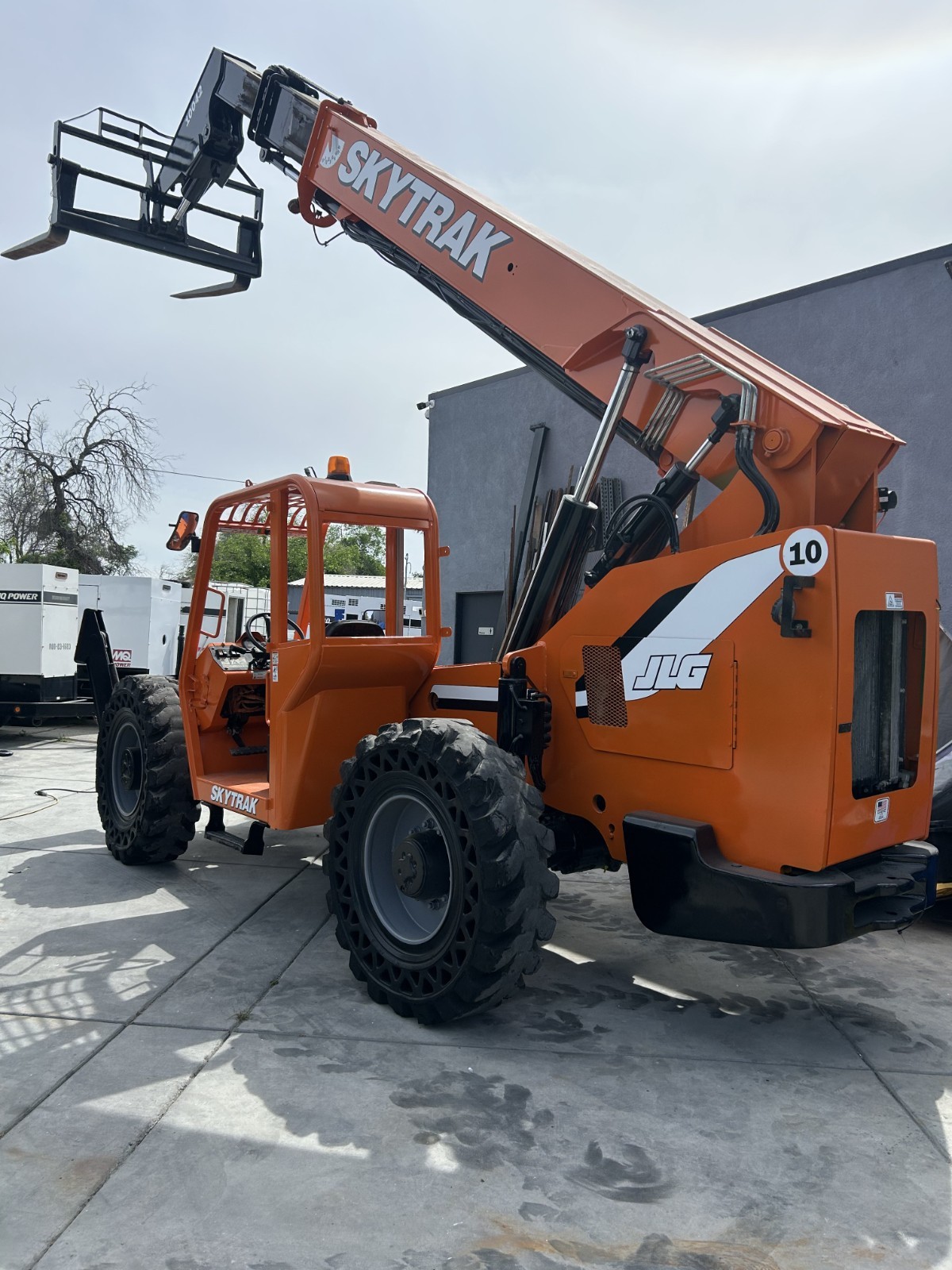 2017 Skytrak JLG 10042 Telehandler 10k 42'