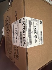 Allen-Bradley Micrologix 1100 (1763-L16BWA) picture
