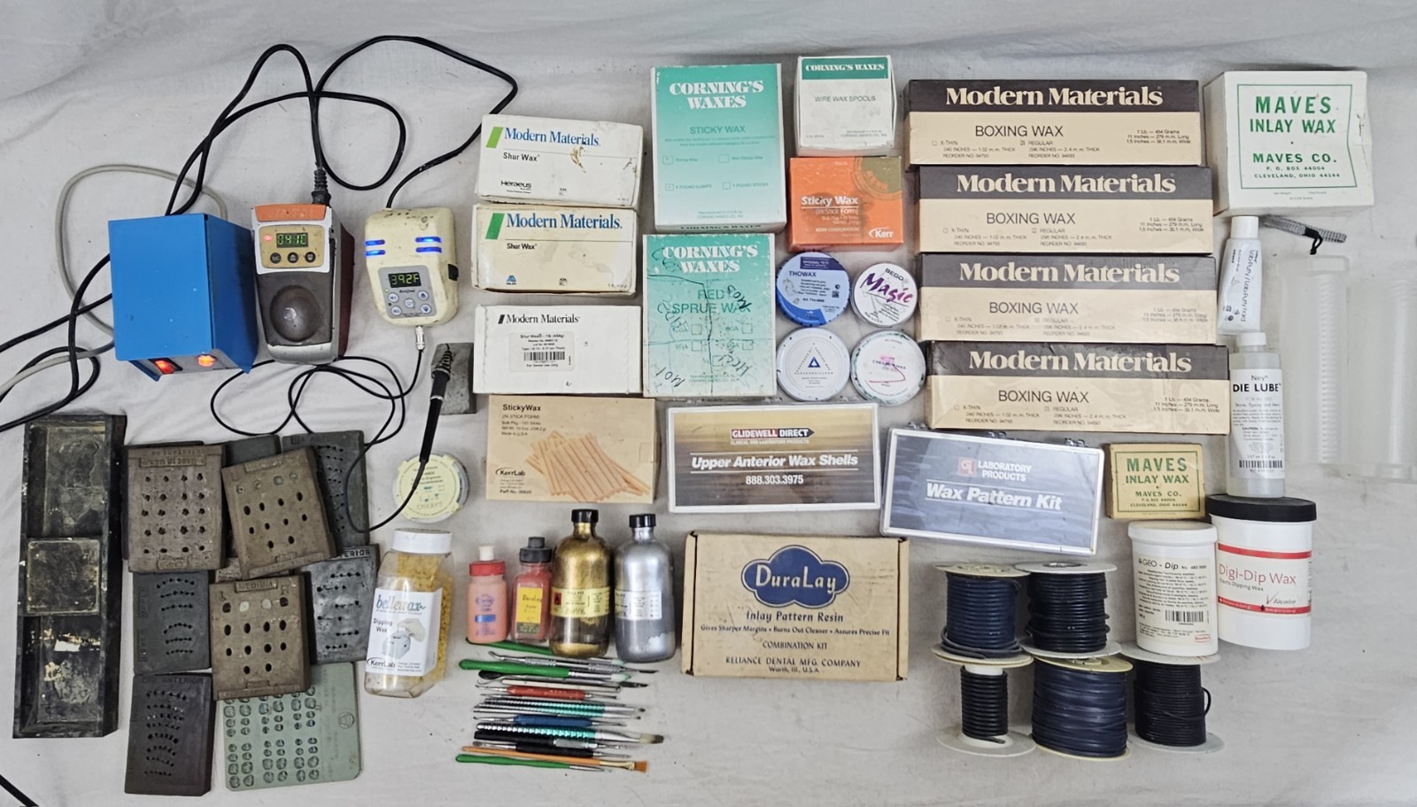 DENTAL LAB WAX CARVING SYSTEM SET UP WITH LOTS OF MATERIALS SOME NEW
