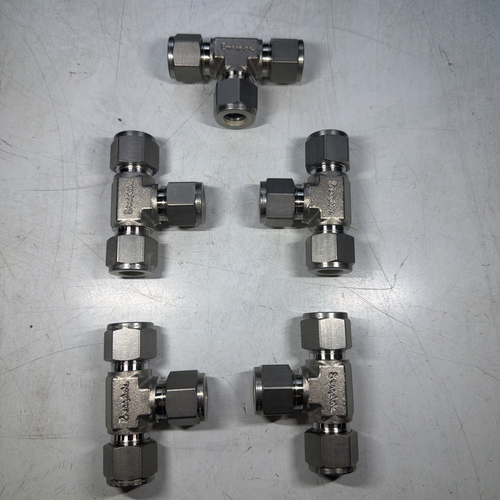 5x Swagelok SS-810-3 1/2